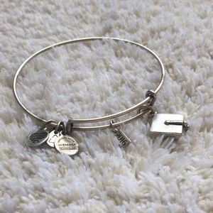 2016 Graduation Bracelet